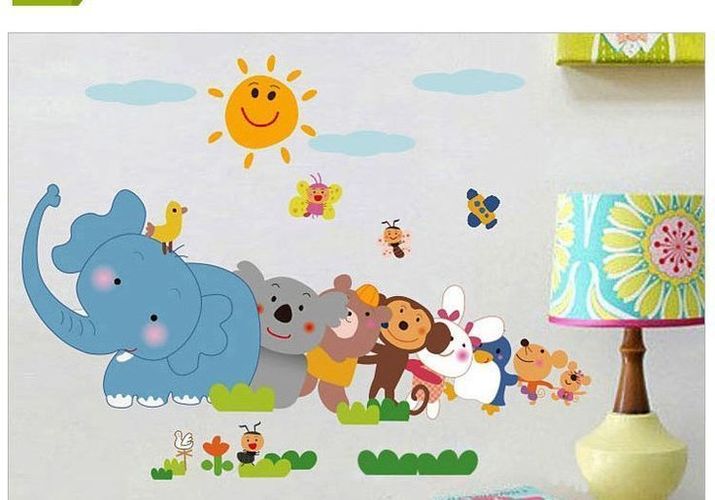 Наклейки на стены в детской